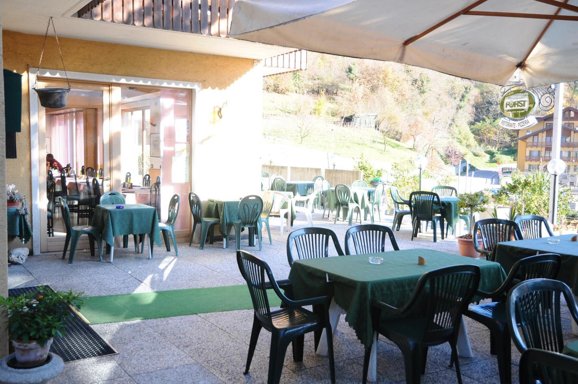 Hotel Cristina Tenno Exterior photo